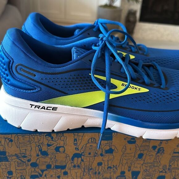 Brooks Men's, Trace 2 Running Shoe Color: Blue/Nightlife/White NEW in Box - Picture 8 of 12